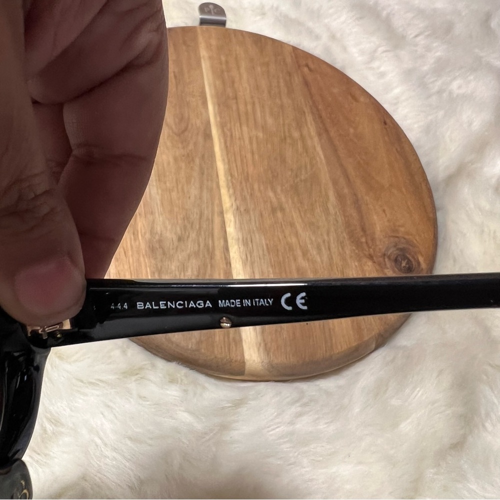 Balenciaga Classic Chic Black and Gold Oversized Sunglasses - Picture 7 of 12